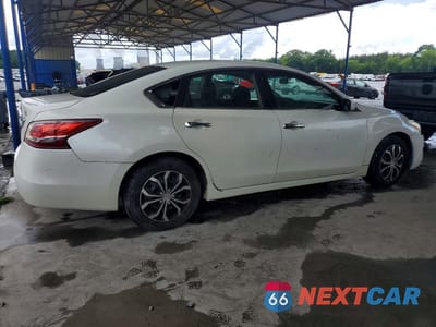 Trzecie zdjęcie samochodu z tyłu: 2013 NISSAN ALTIMA 2.5 VIN:1N4AL3AP6DC298413 - miniatura