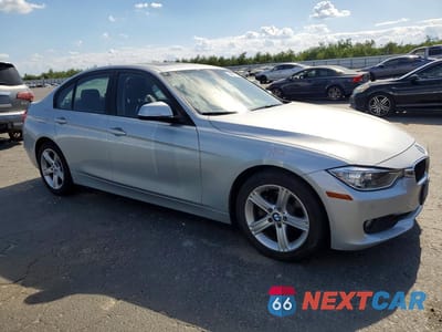 Czwarte zdjęcie samochodu z boku: 2014 BMW 320 I VIN:WBA3B1C55EK133835 - miniatura