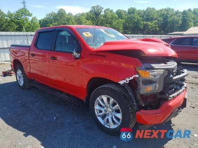 Czwarte zdjęcie samochodu z boku: 2022 CHEVROLET SILVERADO K1500 CUSTOM VIN:1GCPDBEK3NZ544715 - miniatura