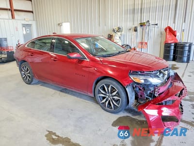 Czwarte zdjęcie samochodu z boku: 2020 CHEVROLET MALIBU RS VIN:1G1ZG5ST5LF113928 - miniatura