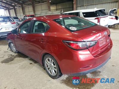 Drugie zdjęcie samochodu z przodu: 2018 TOYOTA YARIS IA BASE VIN:3MYDLBYV1JY303902 - miniatura