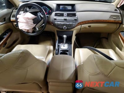 Zdjęcie 8 z 13 samochodu: 2009 HONDA ACCORD EXL VIN:1HGCP36849A049590 - miniatura