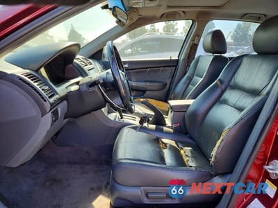 Zdjęcie 7 z 12 samochodu: 2003 HONDA ACCORD EX VIN:JHMCM56633C068353 - miniatura