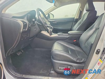 Zdjęcie 7 z 12 samochodu: 2016 LEXUS NX 300H VIN:JTJBJRBZ1G2035860 - miniatura