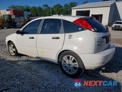 Drugie zdjęcie samochodu z przodu: 2007 FORD FOCUS ZX5 VIN:1FAFP37N07W313796 - miniatura