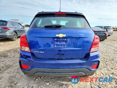 Zdjęcie 6 z 13 samochodu: 2017 CHEVROLET TRAX LS VIN:3GNCJNSB1HL131790 - miniatura