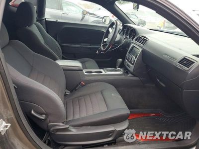 Zdjęcie 10 z 12 samochodu: 2010 DODGE CHALLENGER SE VIN:2B3CJ4DV9AH318396 - miniatura