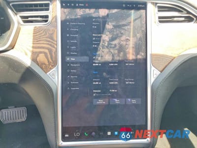Zdjęcie 9 z 12 samochodu: 2017 TESLA MODEL S VIN:5YJSA1E20HF199716 - miniatura