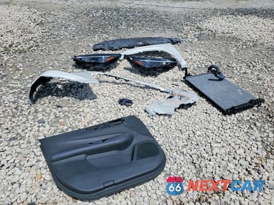 Zdjęcie 12 z 13 samochodu: 2025 LEXUS NX 250 BASE VIN:2T2ADCAZ0SC028005 - miniatura