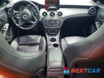 Zdjęcie 8 z 12 samochodu: 2016 MERCEDES-BENZ CLA 250 4MATIC VIN:WDDSJ4GB1GN368288 - miniatura