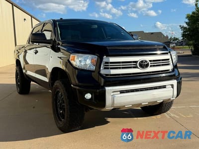 2015 TOYOTA TUNDRA SR5 5TFDW5F12FX440668 - główne zdjęcie licytacji z USA - miniatura