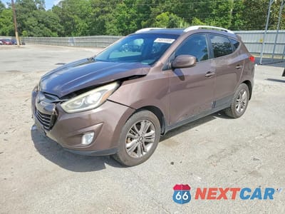 2015 HYUNDAI TUCSON SE KM8JU3AG5FU986872 - główne zdjęcie licytacji z USA - miniatura