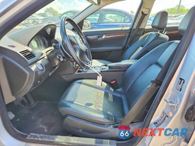 Zdjęcie 7 z 12 samochodu: 2009 MERCEDES-BENZ C 300 4MATIC VIN:WDDGF81X59R065819 - miniatura