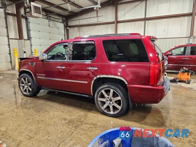 Drugie zdjęcie samochodu z przodu: 2008 CADILLAC ESCALADE LUXURY VIN:1GYFK63808R109472 - miniatura