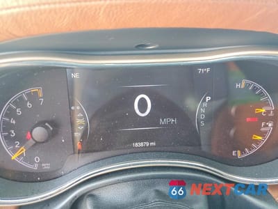 Zdjęcie 9 z 13 samochodu: 2015 JEEP GRAND CHEROKEE SUMMIT VIN:1C4RJFJG2FC625512 - miniatura