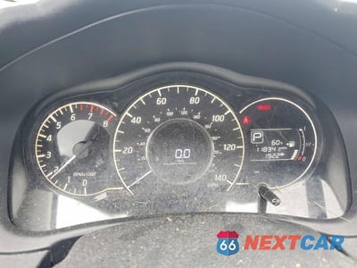 Zdjęcie 9 z 12 samochodu: 2016 NISSAN VERSA NOTE SV VIN:3N1CE2CP3GL364402 - miniatura