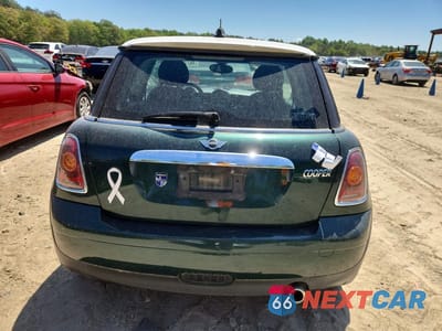 Zdjęcie 6 z 12 samochodu: 2010 MINI COOPER VIN:WMWMF3C51ATU78580 - miniatura