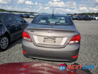 Zdjęcie 6 z 12 samochodu: 2017 HYUNDAI ACCENT SE VIN:KMHCT4AE6HU364977 - miniatura