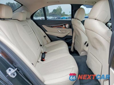 Zdjęcie 10 z 12 samochodu: 2021 MERCEDES-BENZ E 350 VIN:W1KZF8DB0MA967472 - miniatura