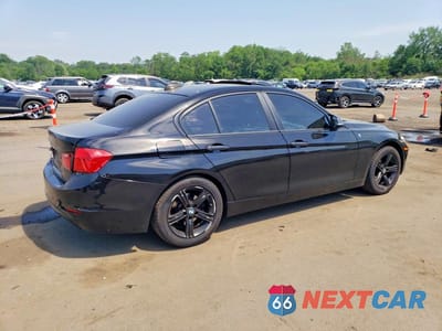 Trzecie zdjęcie samochodu z tyłu: 2013 BMW 320 I XDRIVE VIN:WBA3C3C58DF980980 - miniatura