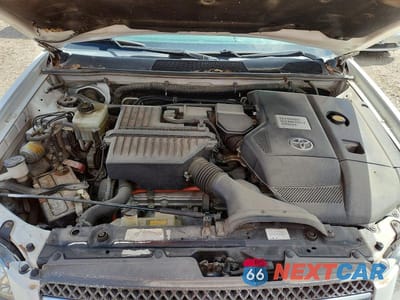 Zdjęcie 11 z 12 samochodu: 2006 TOYOTA HIGHLANDER HYBRID VIN:JTEDW21A960016107 - miniatura