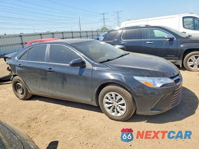 Czwarte zdjęcie samochodu z boku: 2017 TOYOTA CAMRY LE VIN:4T1BF1FKXHU789408 - miniatura
