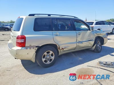 Trzecie zdjęcie samochodu z tyłu: 2003 TOYOTA HIGHLANDER BASE VIN:JTEGD21A530059339 - miniatura