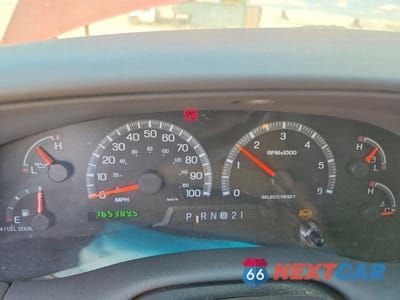 Zdjęcie 9 z 12 samochodu: 2000 FORD F150 VIN:1FTZX1727YNB56647 - miniatura