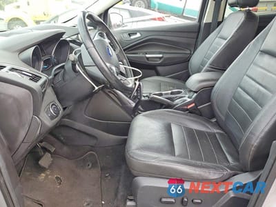 Zdjęcie 8 z 13 samochodu: 2014 FORD ESCAPE TITANIUM VIN:1FMCU0J91EUA77938 - miniatura