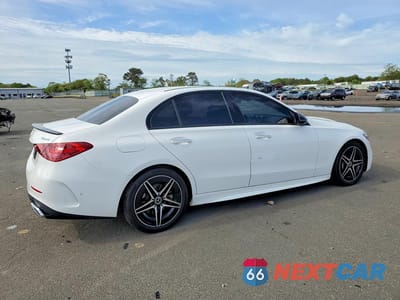 Trzecie zdjęcie samochodu z tyłu: 2022 MERCEDES-BENZ C 300 4MATIC VIN:W1KAF4HB5NR007826 - miniatura