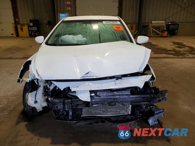 Piąte zdjęcie samochodu w środku: 2016 HYUNDAI ACCENT SE VIN:KMHCT4AE6GU102097 - miniatura