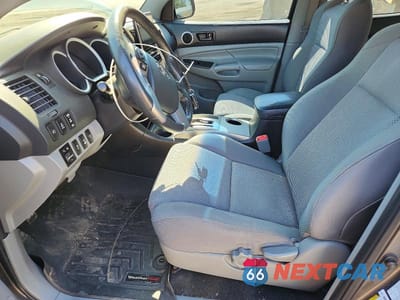 Zdjęcie 7 z 12 samochodu: 2014 TOYOTA TACOMA DOUBLE CAB VIN:5TFLU4EN9EX089580 - miniatura