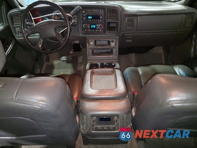 Zdjęcie 8 z 12 samochodu: 2007 CHEVROLET SILVERADO K2500 HEAVY DUTY VIN:1GCHK23D87F161758 - miniatura