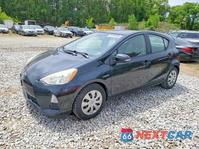 2012 TOYOTA PRIUS C TWO JTDKDTB35C1010740 - główne zdjęcie licytacji z USA - miniatura