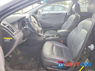 Zdjęcie 7 z 12 samochodu: 2013 HYUNDAI SONATA HYBRID VIN:KMHEC4A44DA096703 - miniatura