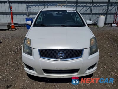 Piąte zdjęcie samochodu w środku: 2012 NISSAN SENTRA 2.0 VIN:3N1AB6AP3CL650268 - miniatura