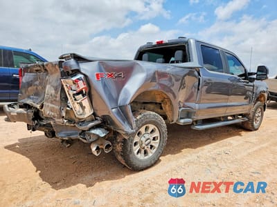 Trzecie zdjęcie samochodu z tyłu: 2024 FORD F250 SUPER DUTY VIN:1FT8W2BT4REF83712 - miniatura