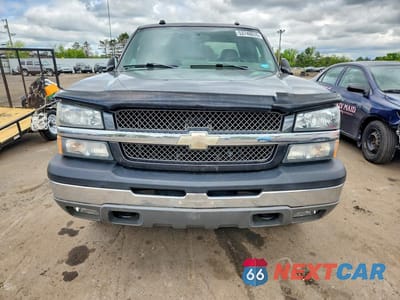Piąte zdjęcie samochodu w środku: 2004 CHEVROLET SILVERADO K1500 VIN:2GCEK19T141285353 - miniatura