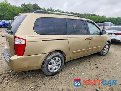 Trzecie zdjęcie samochodu z tyłu: 2010 KIA SEDONA LX VIN:KNDMG4C39A6359629 - miniatura