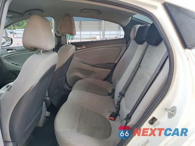 Zdjęcie 10 z 12 samochodu: 2015 HYUNDAI ACCENT GLS VIN:KMHCT4AE1FU854398 - miniatura