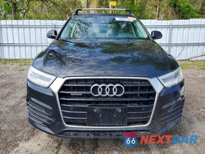 Piąte zdjęcie samochodu w środku: 2017 AUDI Q3 PRESTIGE VIN:WA1GCCFS1HR003510 - miniatura