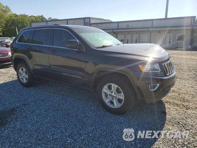 Czwarte zdjęcie samochodu z boku: 2015 JEEP GRAND CHEROKEE LAREDO VIN:1C4RJEAG9FC825507 - miniatura