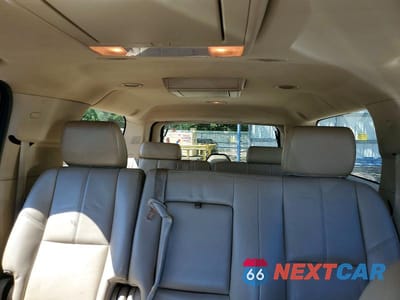 Zdjęcie 10 z 13 samochodu: 2014 CHEVROLET SUBURBAN K1500 LT VIN:1GNSKJE77ER188735 - miniatura