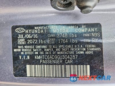 Zdjęcie 12 z 12 samochodu: 2016 HYUNDAI VELOSTER BASE VIN:KMHTC6AD9GU304287 - miniatura