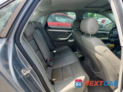 Zdjęcie 10 z 12 samochodu: 2005 AUDI A4 2.0T VIN:WAUAF68E55A474580 - miniatura