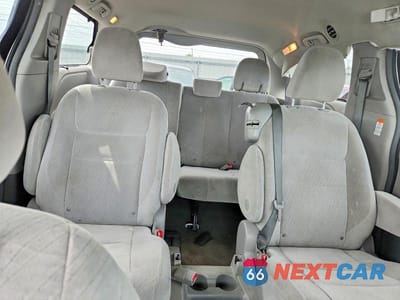 Zdjęcie 10 z 13 samochodu: 2016 TOYOTA SIENNA LE VIN:5TDKK3DC3GS696983 - miniatura