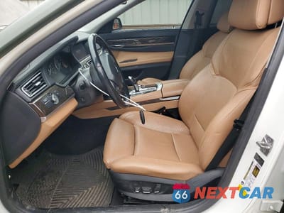 Zdjęcie 7 z 13 samochodu: 2012 BMW 740 LI VIN:WBAKB4C55CC576300 - miniatura