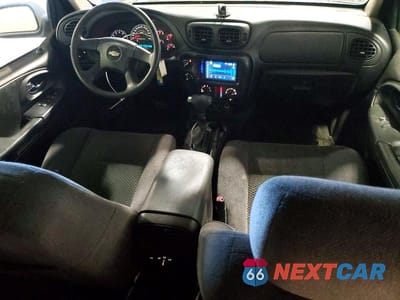 Zdjęcie 8 z 13 samochodu: 2008 CHEVROLET TRAILBLAZER LS VIN:1GNDT13S482132018 - miniatura