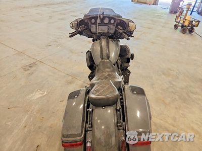 Zdjęcie 6 z 9 samochodu: 2018 HARLEY-DAVIDSON FLHXSE CVO STREET GLIDE VIN:1HD1PXL19JB959396 - miniatura