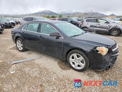 Czwarte zdjęcie samochodu z boku: 2012 CHEVROLET MALIBU LS VIN:1G1ZA5EU5CF236991 - miniatura